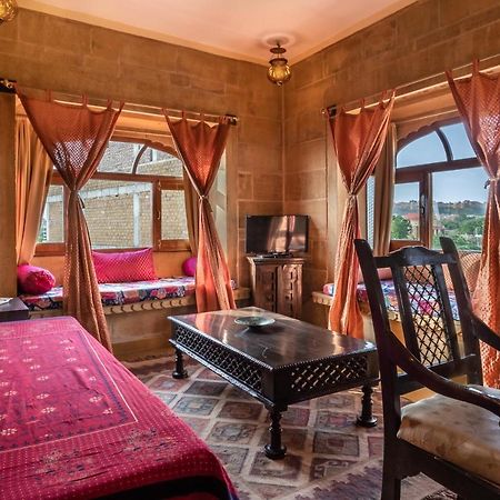ג'איסלמר Hotel Fifu מראה חיצוני תמונה