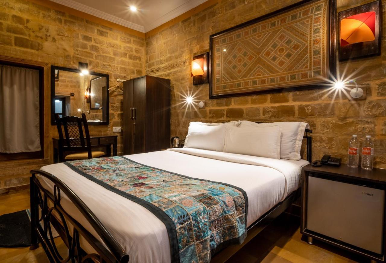 ג'איסלמר Hotel Fifu מראה חיצוני תמונה