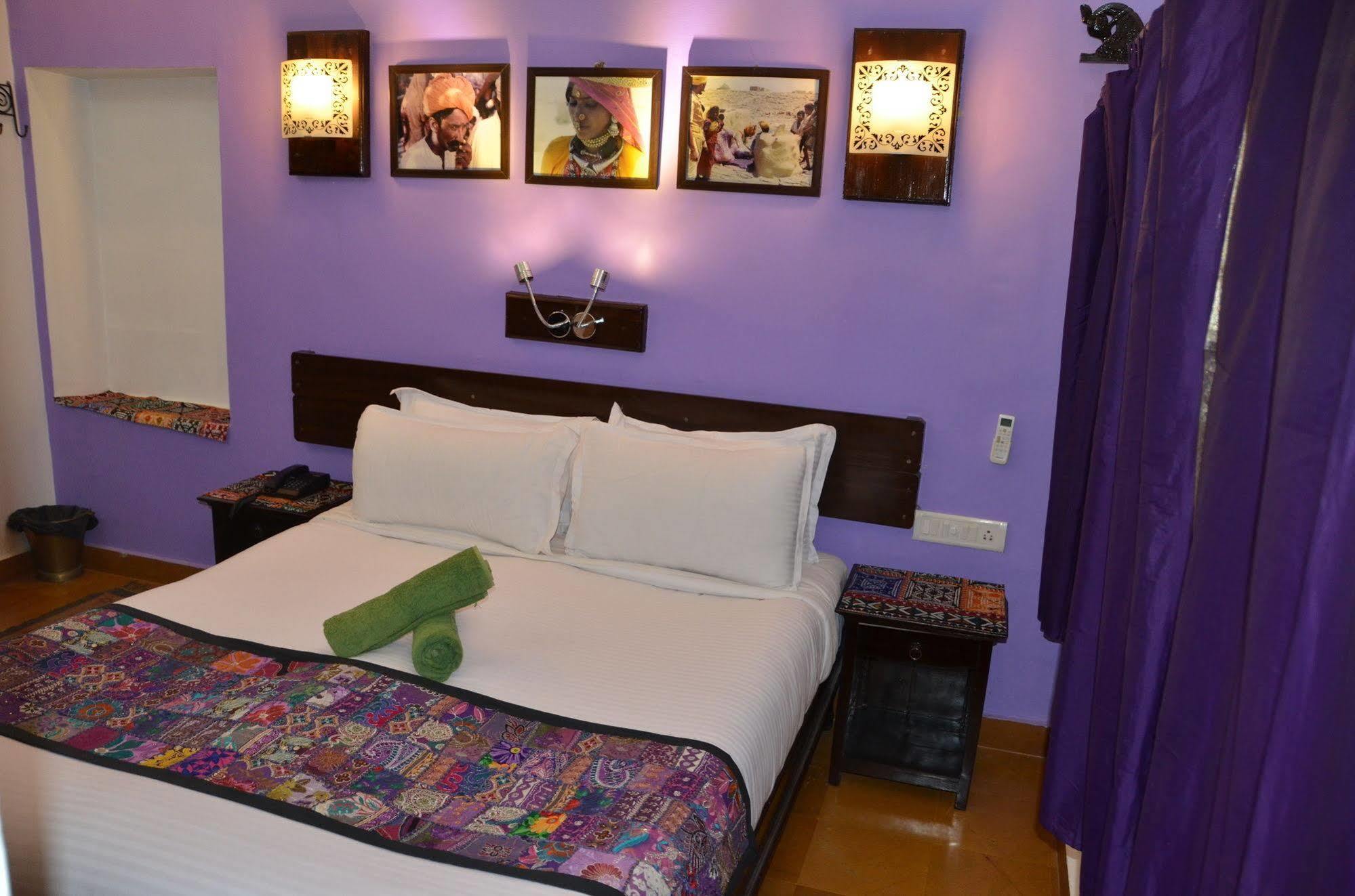 ג'איסלמר Hotel Fifu מראה חיצוני תמונה